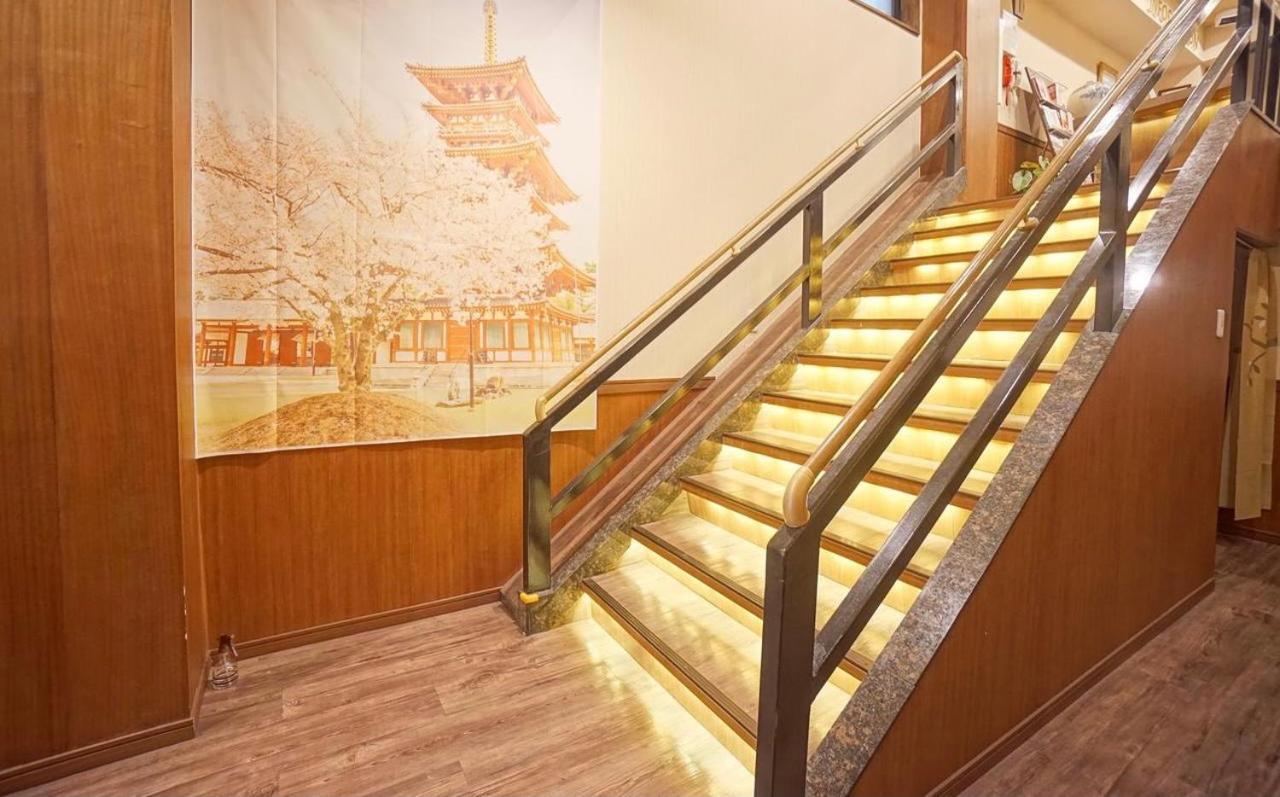 Hotel Naniwa Shinsekaimae Осака Екстериор снимка