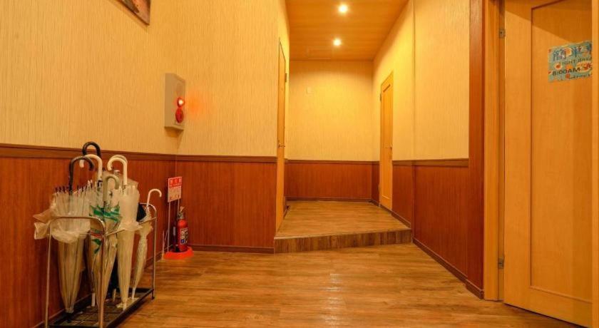 Hotel Naniwa Shinsekaimae Осака Екстериор снимка