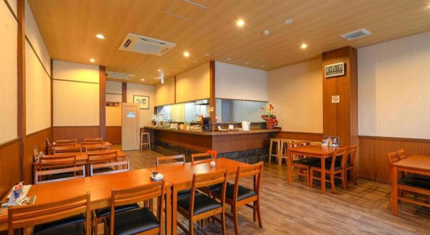 Hotel Naniwa Shinsekaimae Осака Екстериор снимка