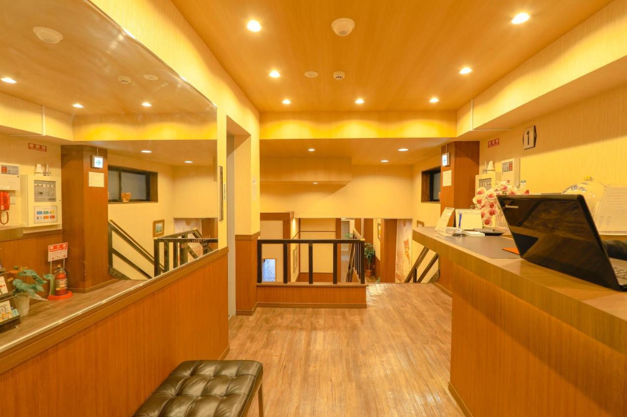 Hotel Naniwa Shinsekaimae Осака Екстериор снимка